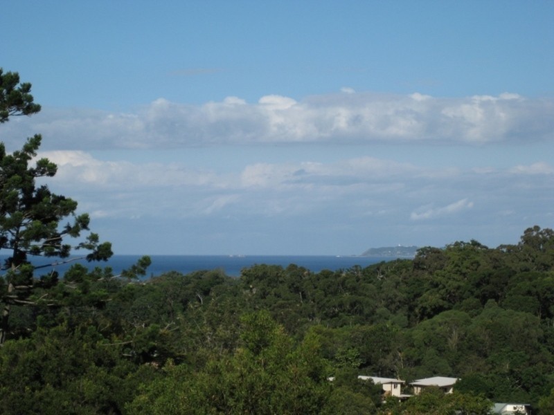 13 Putta Place, Ocean Shores NSW 2483