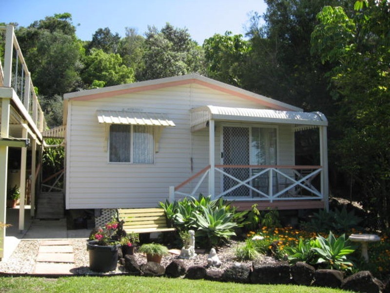 13 Putta Place, Ocean Shores NSW 2483