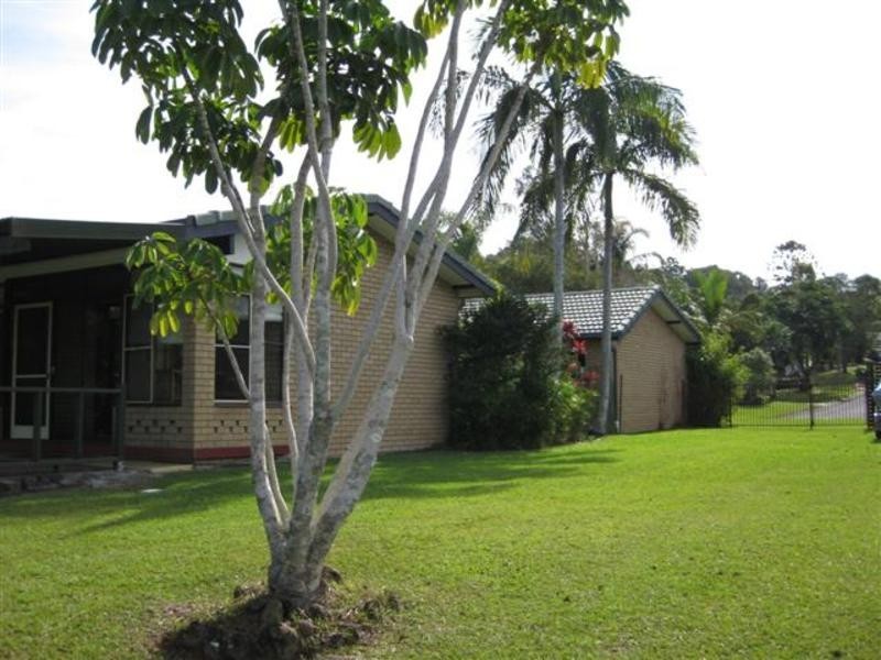 32 Balemo Drive, Ocean Shores NSW 2483