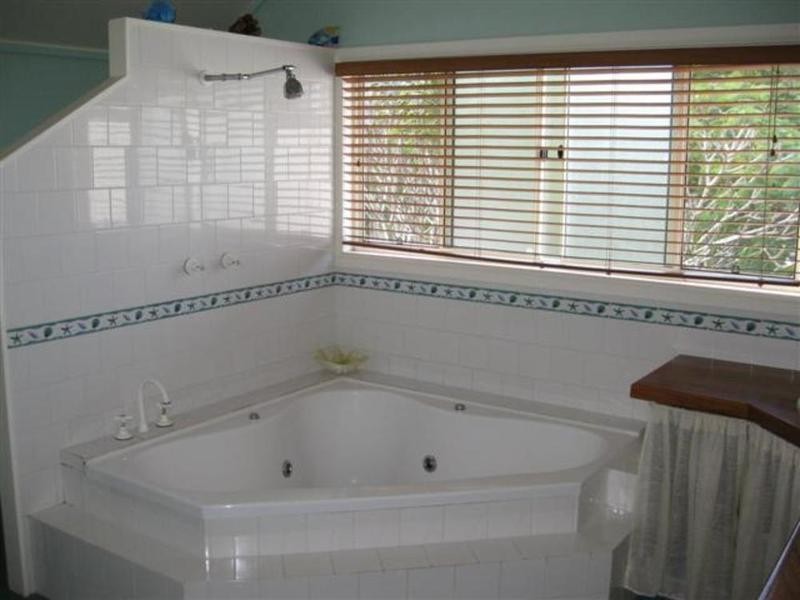 30 Royal Avenue, South Golden Beach NSW 2483