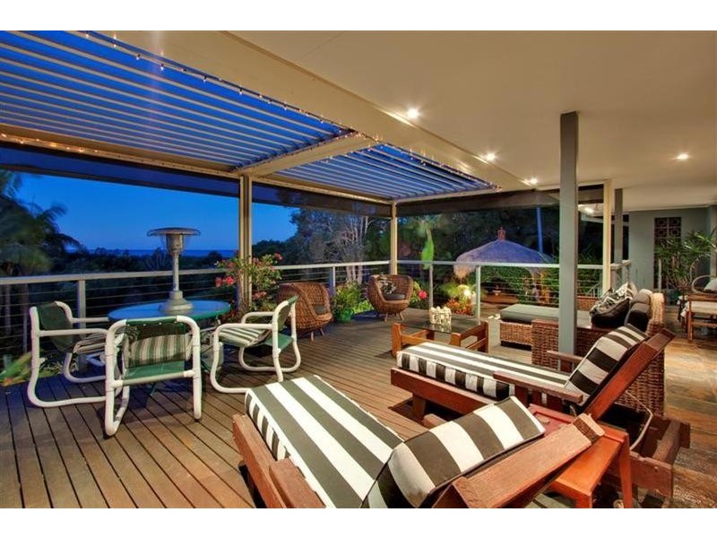 5 Harah Court, Ocean Shores NSW 2483