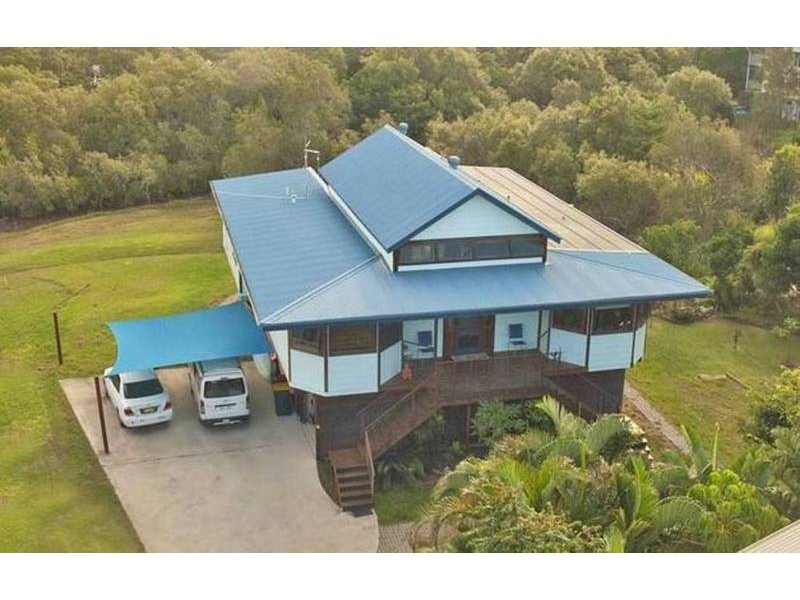 24 North Head Road, New Brighton NSW 2483