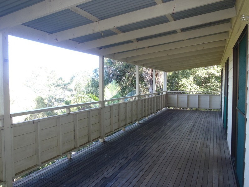 2 Oola Place, Ocean Shores NSW 2483