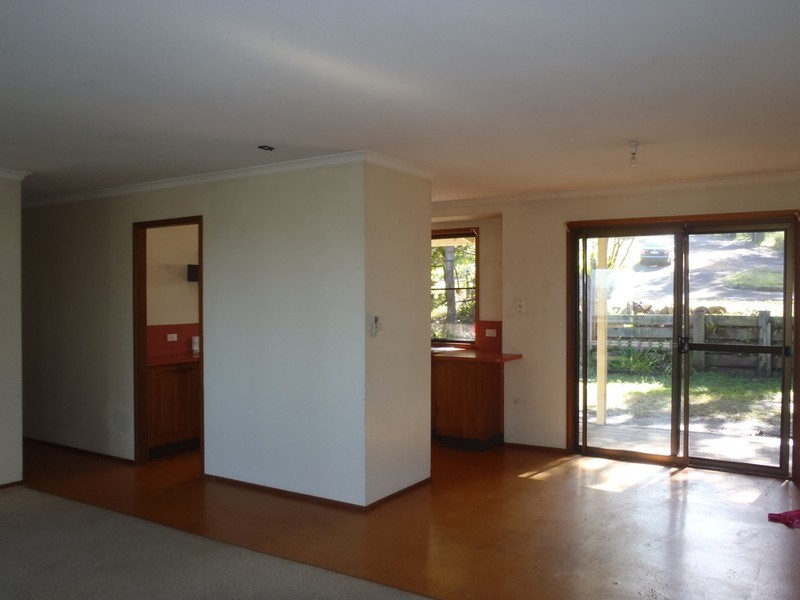 2 Oola Place, Ocean Shores NSW 2483