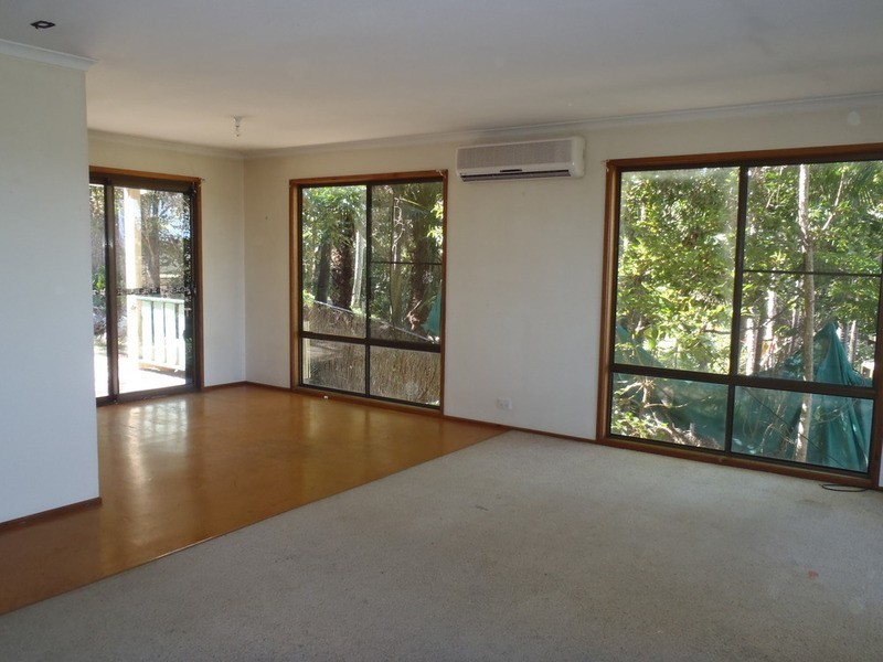 2 Oola Place, Ocean Shores NSW 2483
