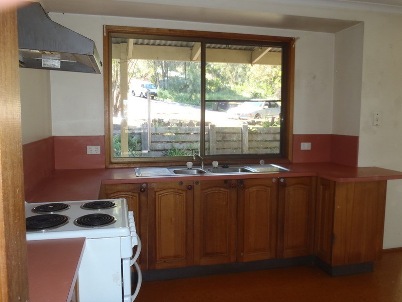 2 Oola Place, Ocean Shores NSW 2483