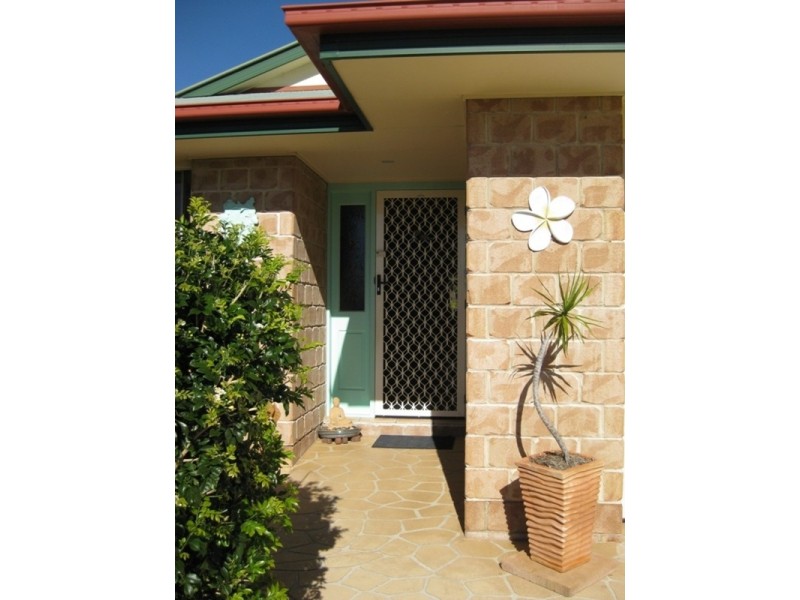 7 Konda Court, Ocean Shores NSW 2483