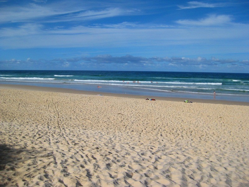 9 Mia Court, Ocean Shores NSW 2483