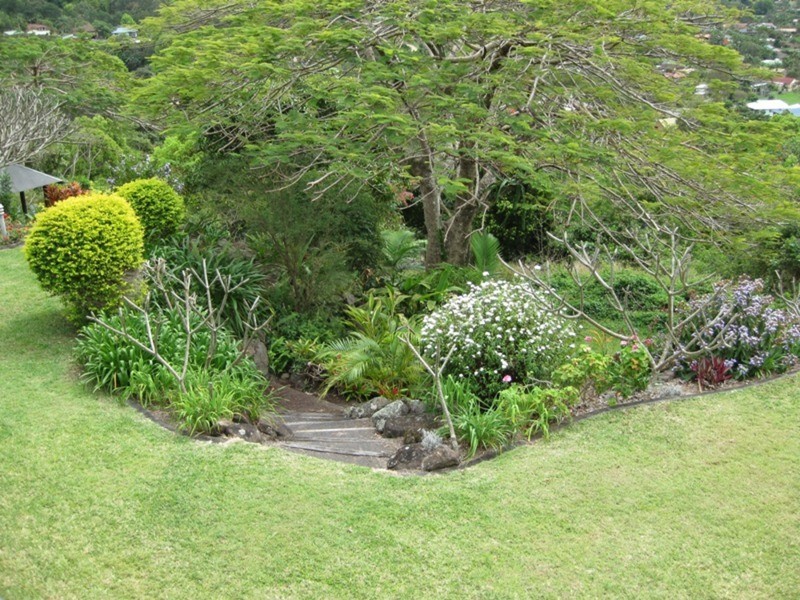 32 Tongarra Drive, Ocean Shores NSW 2483