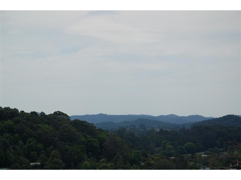 32 Tongarra Drive, Ocean Shores NSW 2483