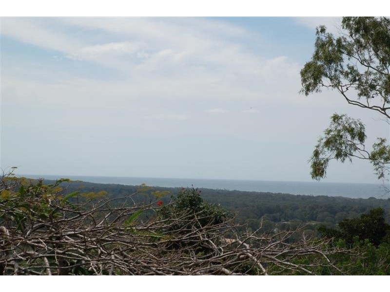 32 Tongarra Drive, Ocean Shores NSW 2483