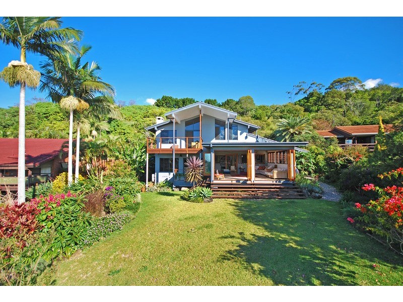 10 Tongarra Drive, Ocean Shores NSW 2483