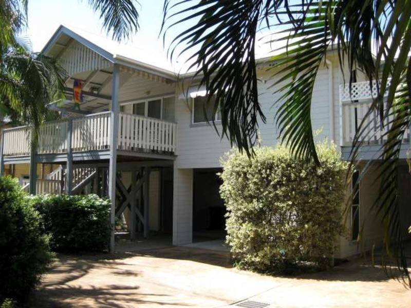 2/18 Helen Street, Ocean Shores NSW 2483