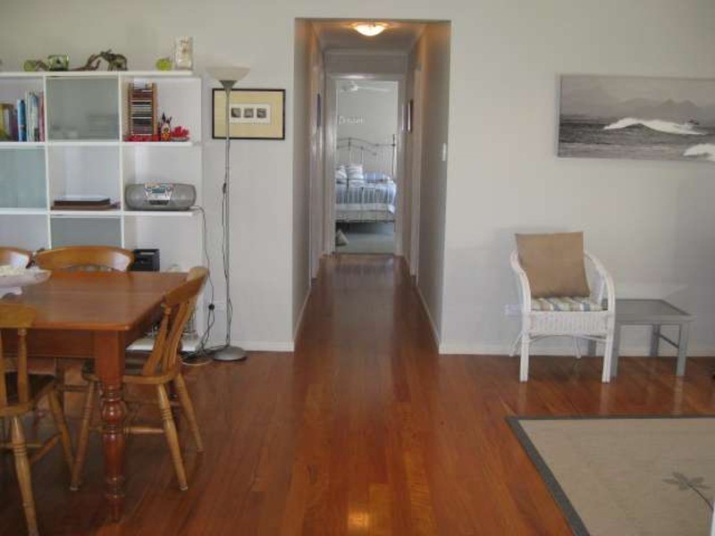 2/18 Helen Street, Ocean Shores NSW 2483