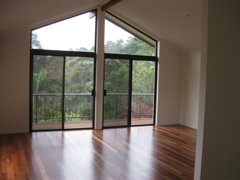 14 Walgooan Way, Ocean Shores NSW 2483