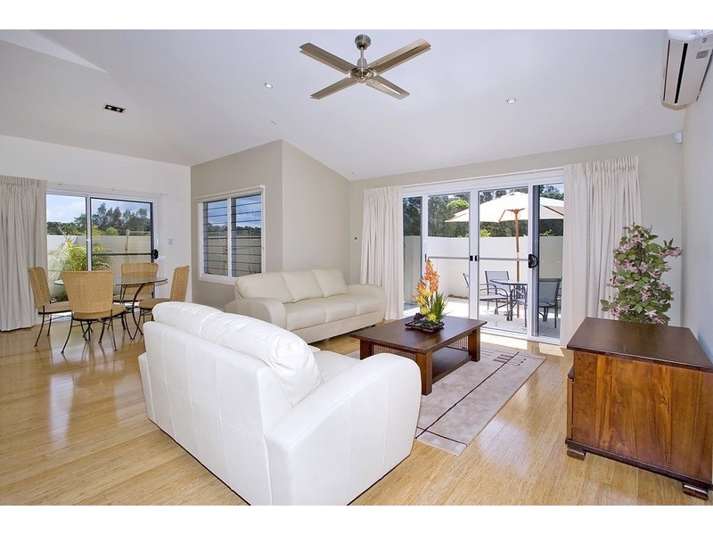 1/6-8 Halyard Court, Ocean Shores NSW 2483