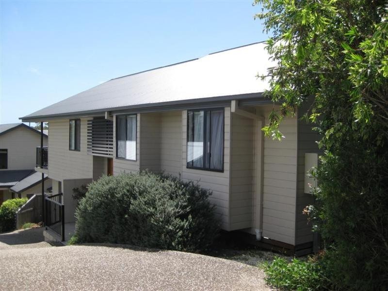 1/26i Coomburra Crescent, Ocean Shores NSW 2483