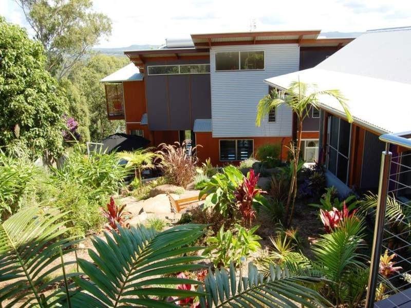 8 Weeronga Way, Ocean Shores NSW 2483