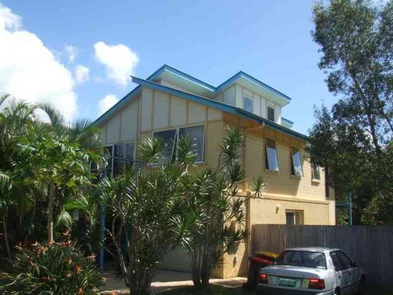 7 Kallaroo Circuit, Ocean Shores NSW 2483