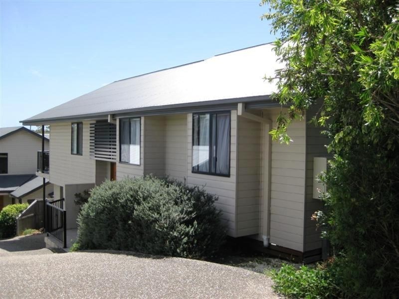 1/26i Coomburra Crescent, Ocean Shores NSW 2483
