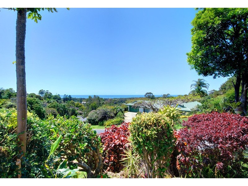 22 Goondooloo Drive, Ocean Shores NSW 2483