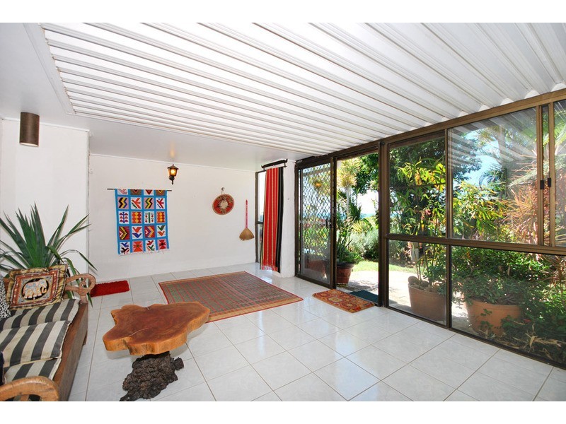 22 Goondooloo Drive, Ocean Shores NSW 2483