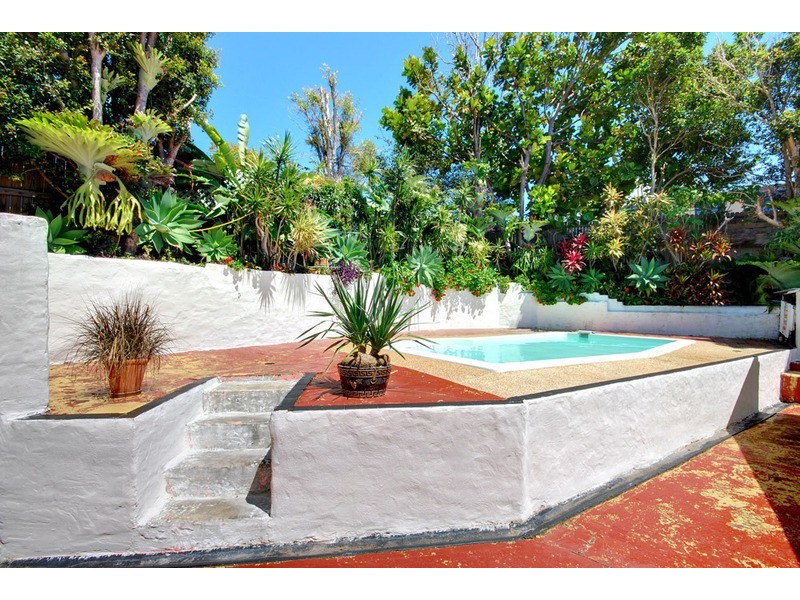 22 Goondooloo Drive, Ocean Shores NSW 2483