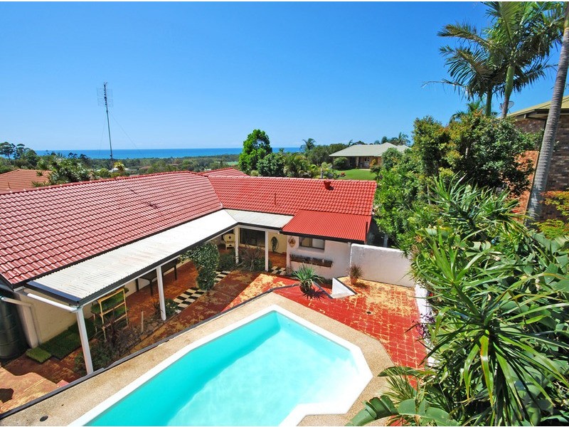 22 Goondooloo Drive, Ocean Shores NSW 2483
