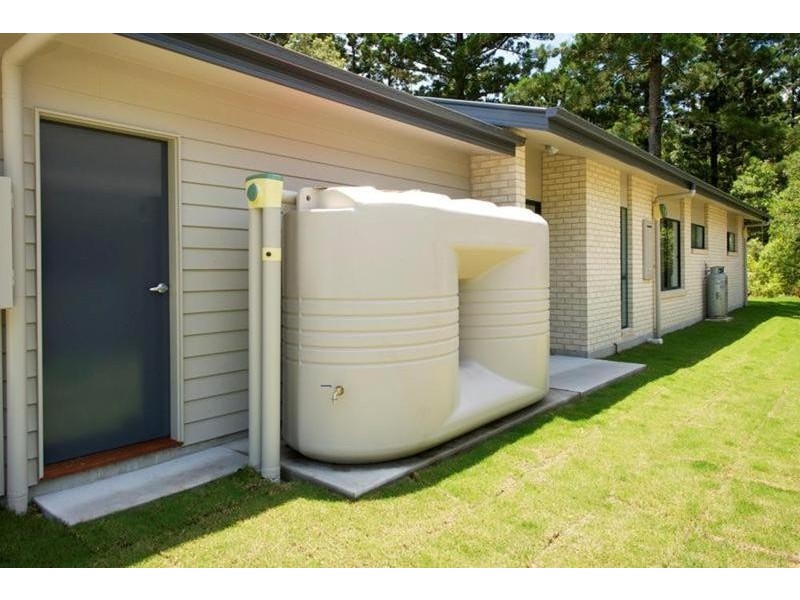 15 Boondoon Crescent, Ocean Shores NSW 2483