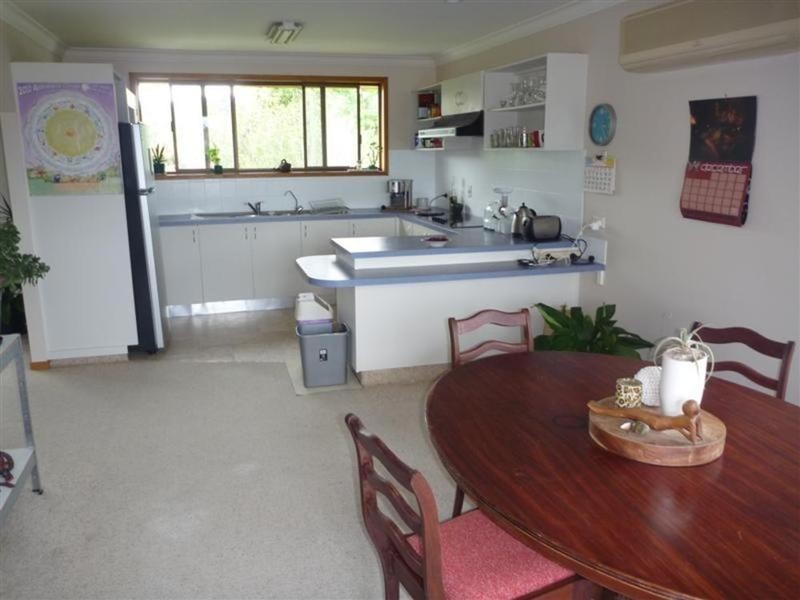 9 Gibingbell Close, Ocean Shores NSW 2483