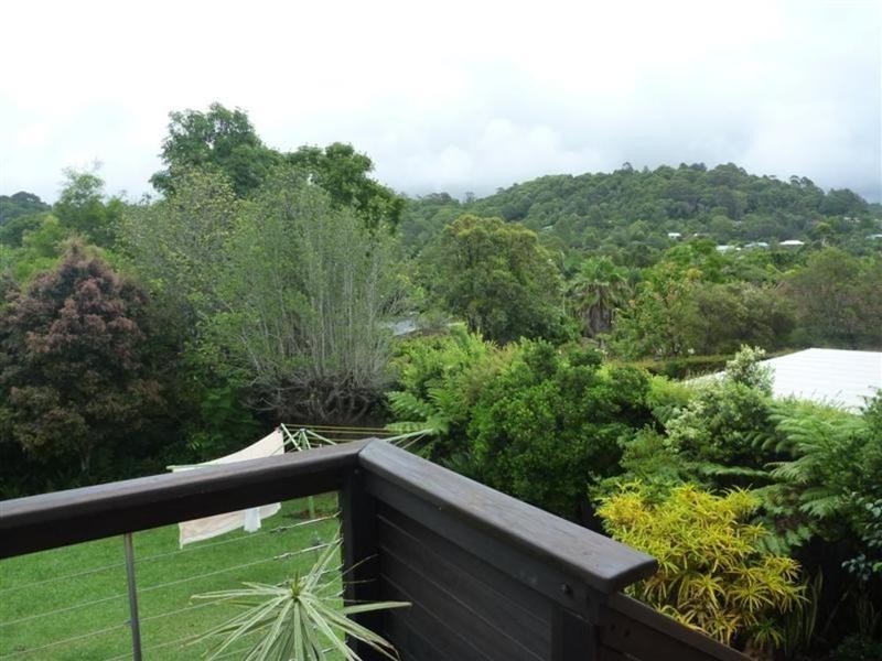 9 Gibingbell Close, Ocean Shores NSW 2483