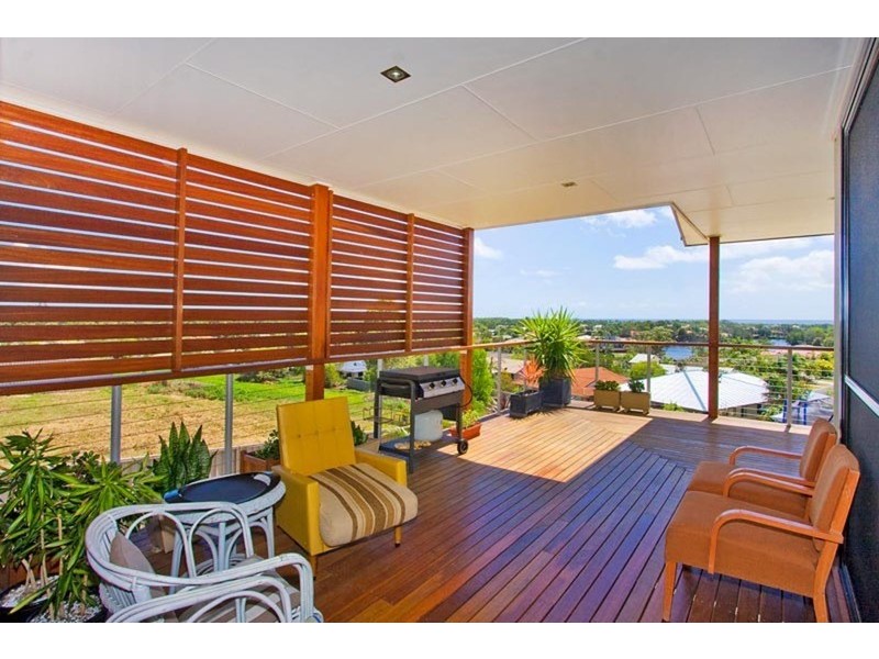 18 Palmer Avenue, Ocean Shores NSW 2483