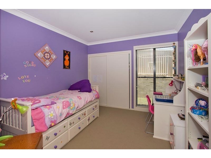 18 Palmer Avenue, Ocean Shores NSW 2483