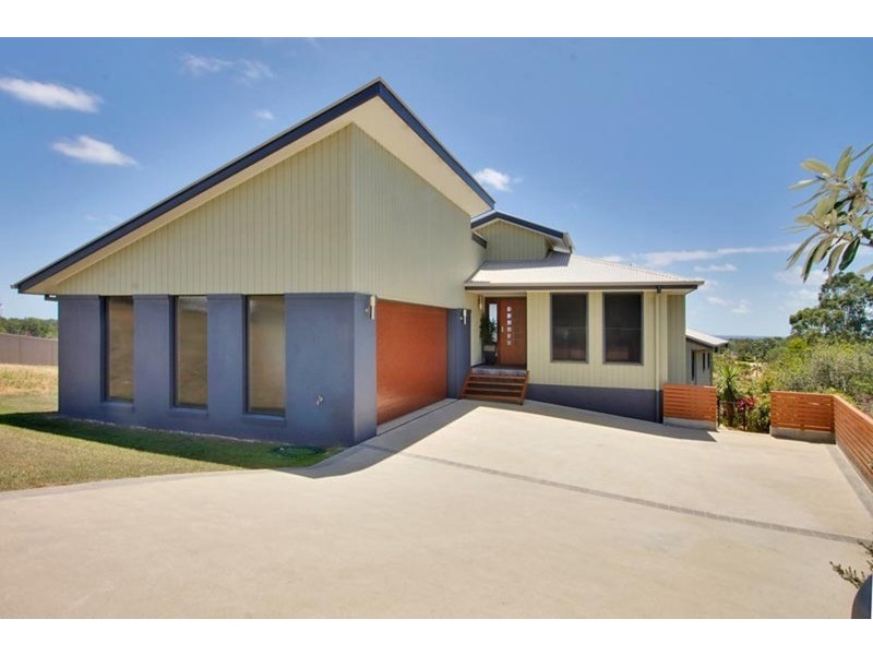 18 Palmer Avenue, Ocean Shores NSW 2483