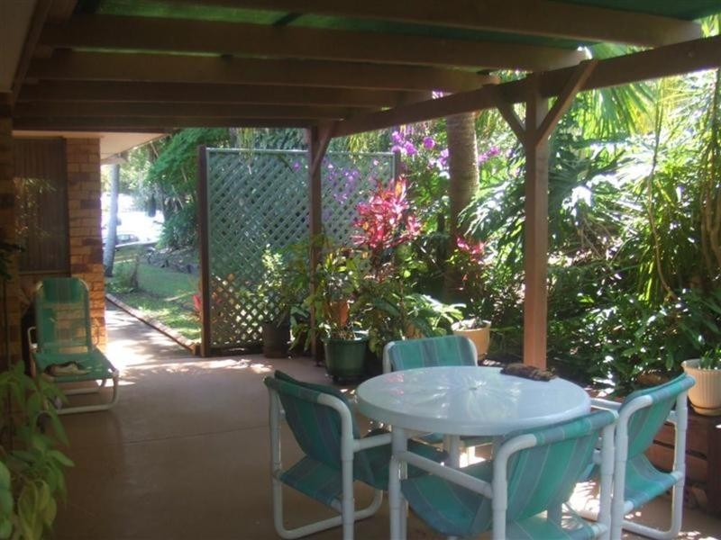 7 Tindara Avenue, Ocean Shores NSW 2483