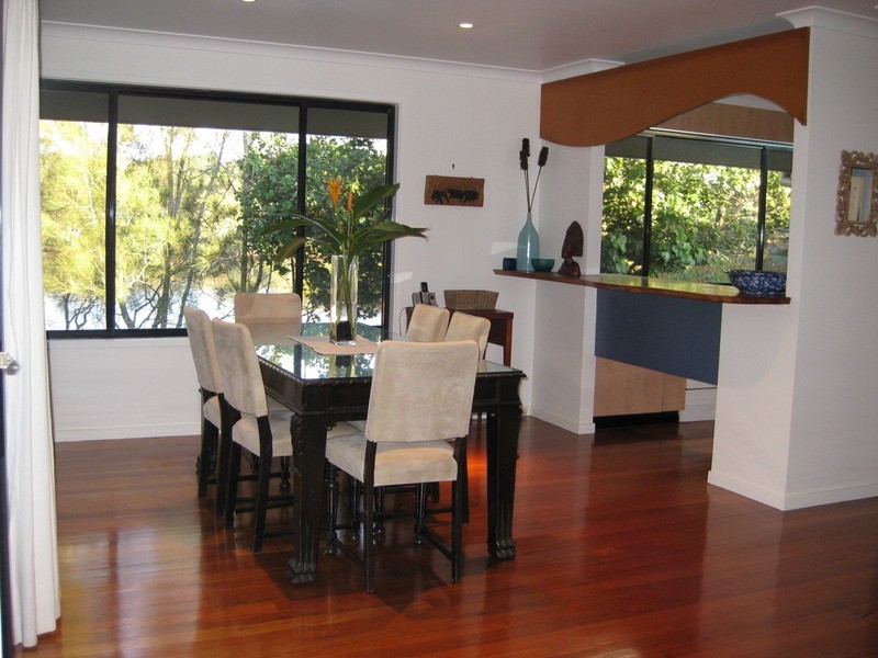 2 Barkala Court, Ocean Shores NSW 2483