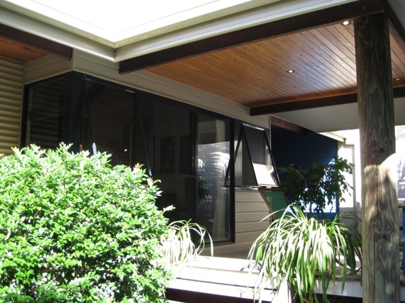 2 Barkala Court, Ocean Shores NSW 2483