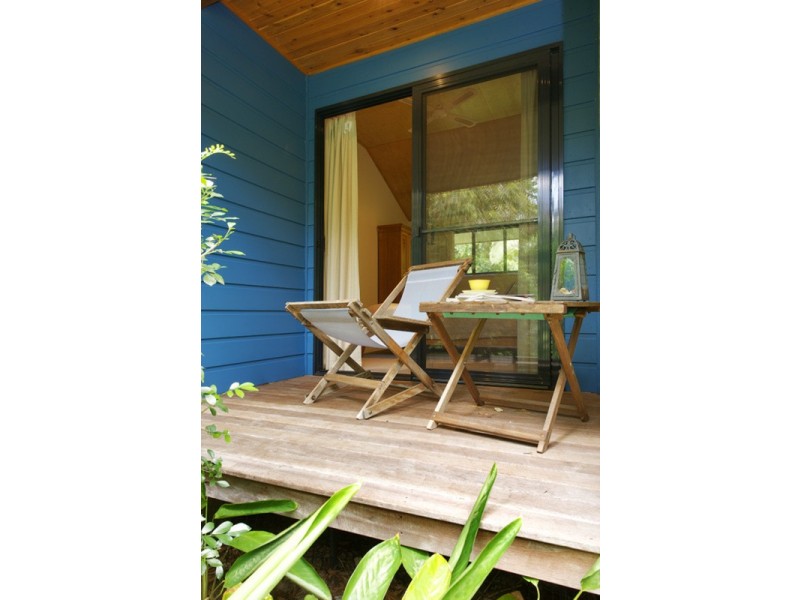 2 Barkala Court, Ocean Shores NSW 2483