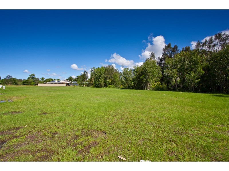 5 Halyard Court, Ocean Shores NSW 2483