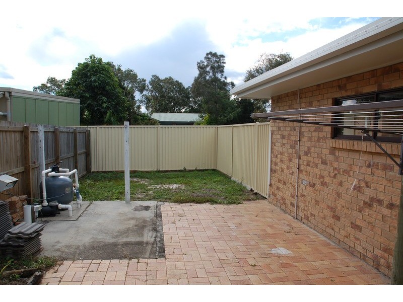 4 Barkala Court, Ocean Shores NSW 2483