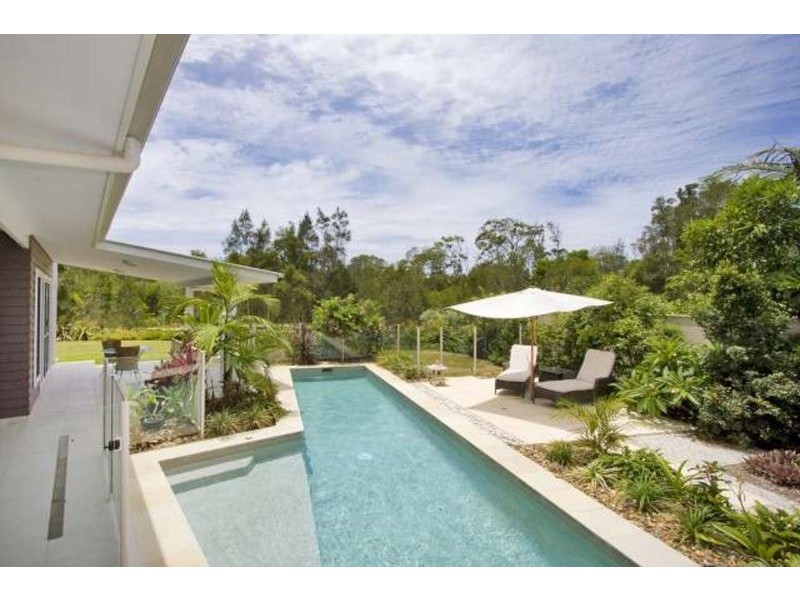 26 Mia Court, Ocean Shores NSW 2483