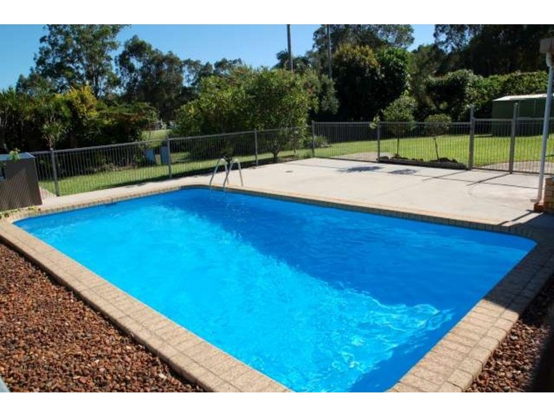 50 Narooma Drive, Ocean Shores NSW 2483