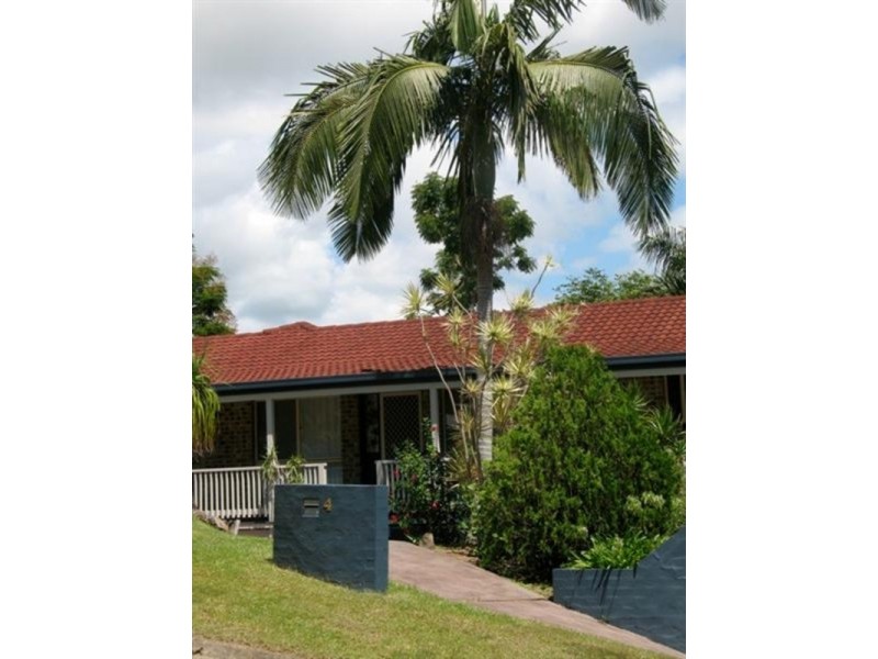 4 Murumba Close, Ocean Shores NSW 2483