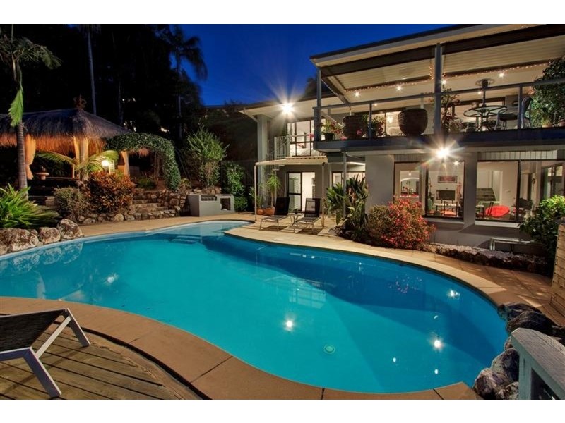 5 Harah Court, Ocean Shores NSW 2483