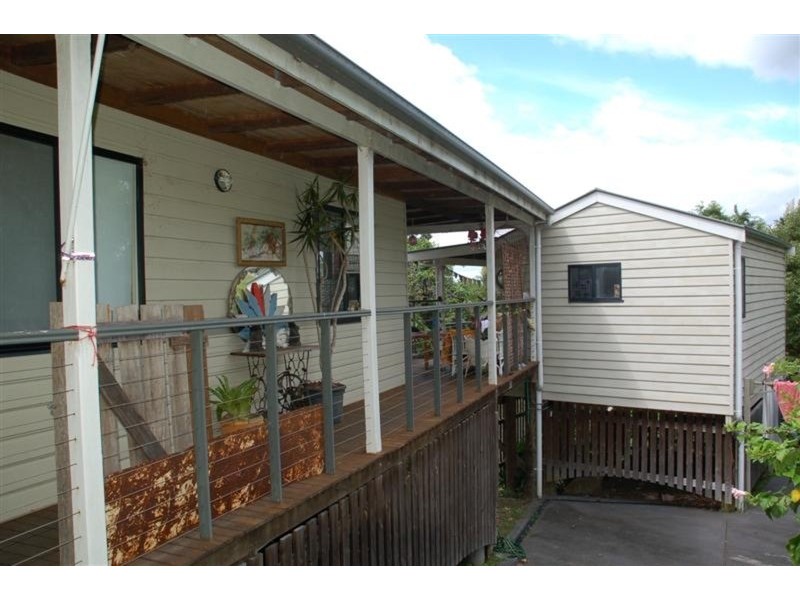 4 Putta Place, Ocean Shores NSW 2483