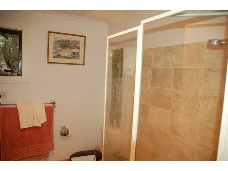 4 Putta Place, Ocean Shores NSW 2483