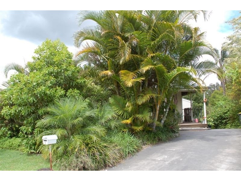 4 Putta Place, Ocean Shores NSW 2483