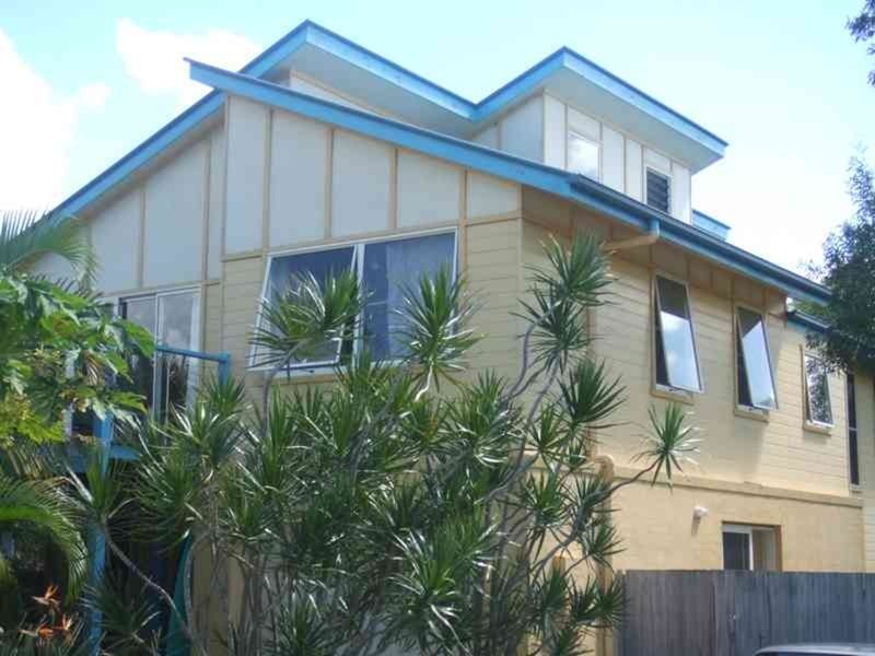 7 Kallaroo Circuit, Ocean Shores NSW 2483