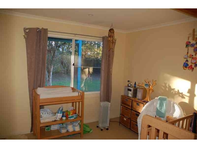 7 Kallaroo Circuit, Ocean Shores NSW 2483