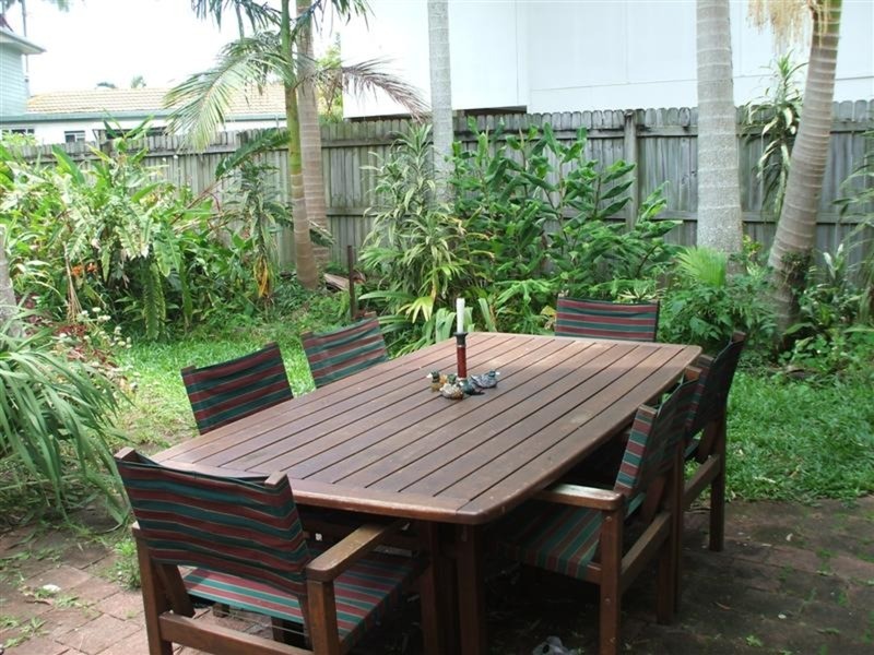 7 Riverside Crescent, Brunswick Heads NSW 2483